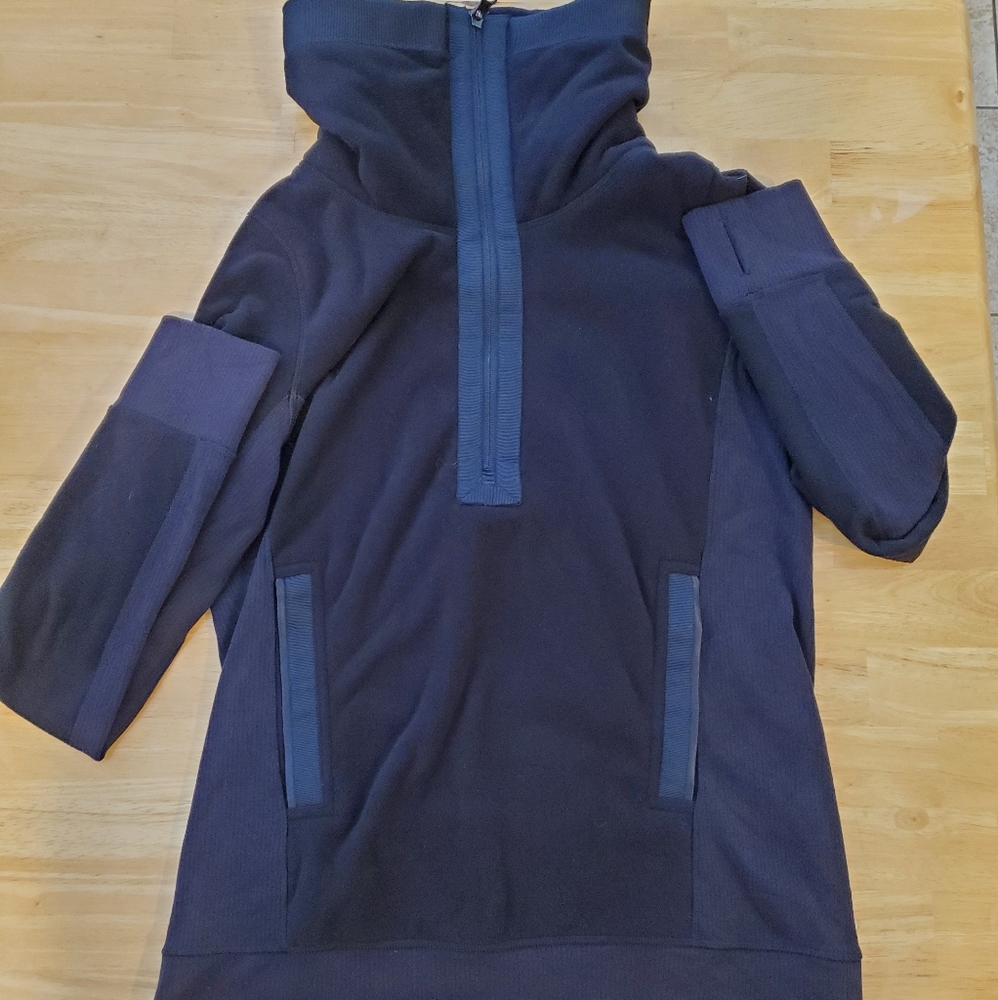 Lululemon-Fleece & Mink Pullover-Sz 4-EUC